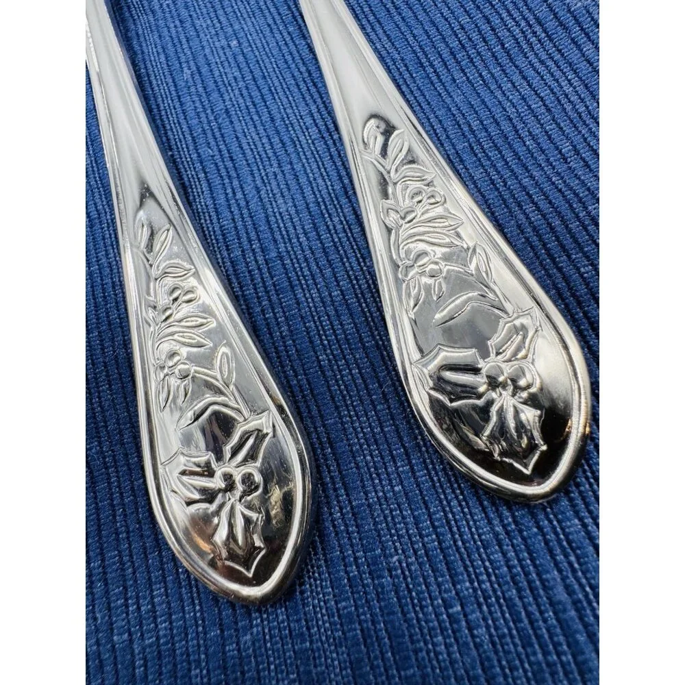 Pfaltzgraff Winterberry Holly Tablespoon Stainless No Color‎ Flatware Lot of 4